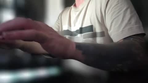 Snapshot of elitegangster24 chatting on 07/25/26, 07:22 elitegangster24 online show from 07/25/26, 07:22