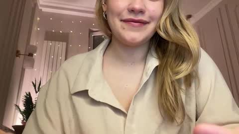 Stephanie online show from 02/27/26, 07:36