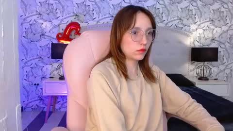 Eliza online show from 03/04/25, 10:16