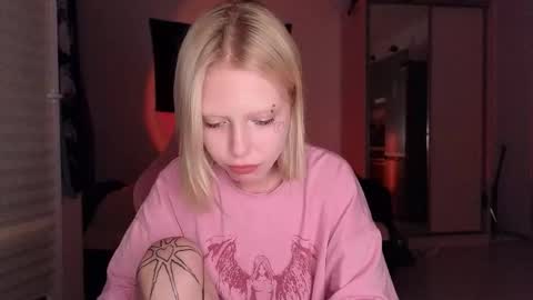 Elizabeth online show from 10/09/25, 06:17