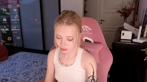 Elizabeth online show from 05/13/26, 06:05