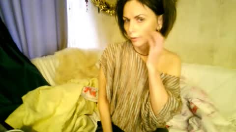 Snapshot of elizabe_th chatting on 02/20/26, 12:38 Elizabethangel online show from 02/20/26, 12:38