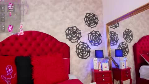 Elizabet Taylor online show from 10/16/25, 03:57