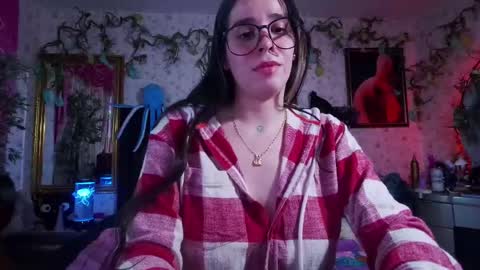 Snapshot of elizabeth77_ chatting on 03/10/25, 08:12 Elizabeth online show from 03/10/25, 08:12