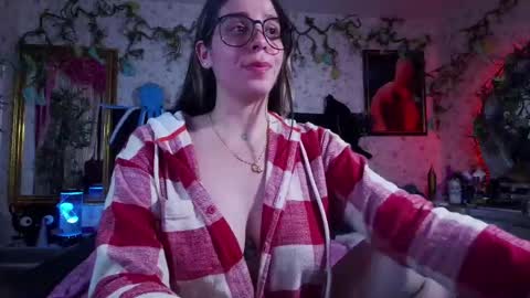 Snapshot of elizabeth77_ chatting on 03/10/25, 11:16 Elizabeth online show from 03/10/25, 11:16