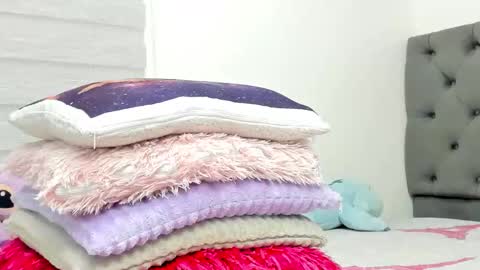 ELIZA online show from 03/25/26, 03:12