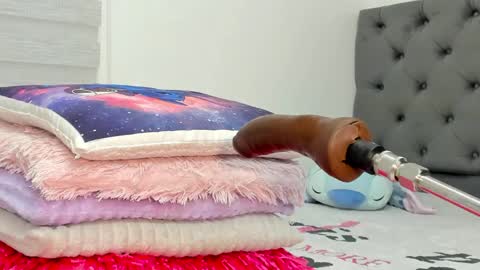 ELIZA online show from 04/06/26, 04:46