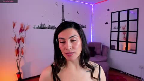 Elizabeth online show from 02/21/25, 06:59