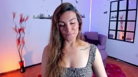 Elizabeth online show from 12/03/25, 10:52