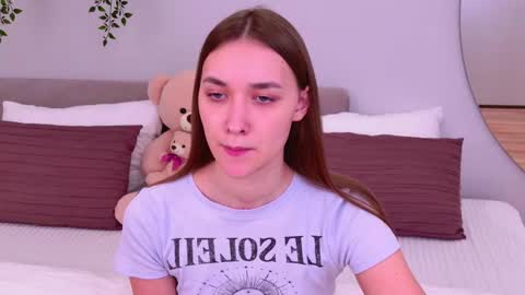 Snapshot of elizabethcash chatting on 02/26/25, 11:04 Elizabeth online show from 02/26/25, 11:04