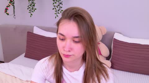 Snapshot of elizabethcash chatting on 02/28/25, 07:46 Elizabeth online show from 02/28/25, 07:46