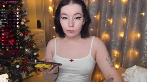 Eli online show from 12/16/25, 02:38