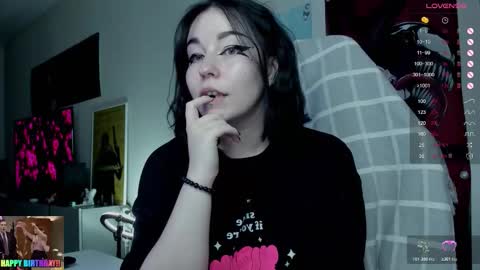 Eli online show from 02/03/26, 01:37