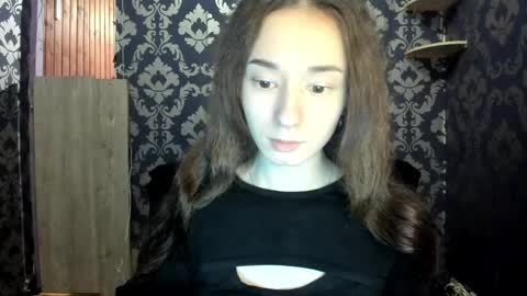 elizabethrice online show from 12/29/24, 09:09