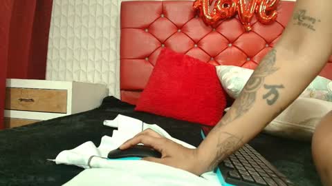 elizabetth_roman online show from 03/04/26, 08:59