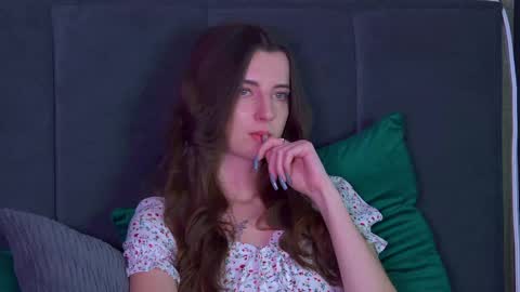 Snapshot of elizabetwilsoon chatting on 01/22/25, 09:32 Elizabet online show from 01/22/25, 09:32