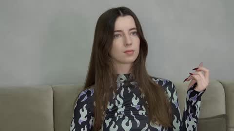 Snapshot of elizabetwilsoon chatting on 01/25/25, 08:42 Elizabet online show from 01/25/25, 08:42