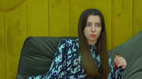 Snapshot of elizabetwilsoon chatting on 01/31/25, 06:14 Elizabet online show from 01/31/25, 06:14