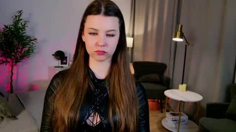 Eliza online show from 05/28/26, 01:30