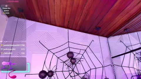 Snapshot of elizbeth_777 chatting on 10/29/25, 07:37 elizbeth_777 online show from 10/29/25, 07:37