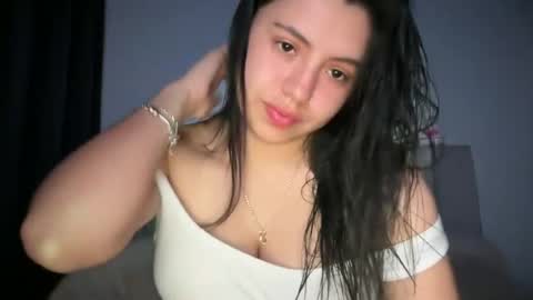 Ella  online show from 07/08/26, 05:56