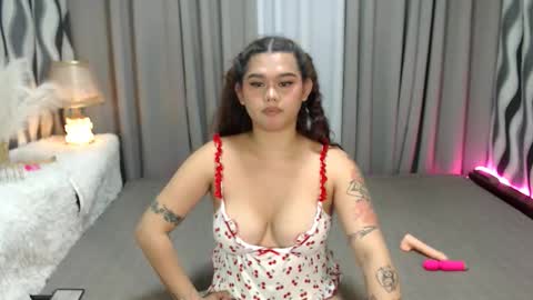 HI ITS ME ELLA online show from 03/11/26, 01:06