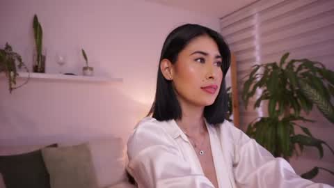 ELLA OWEN online show from 06/30/26, 07:48