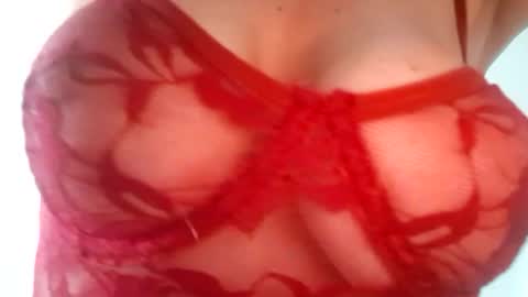 Ella online show from 12/02/25, 12:43