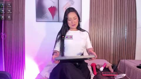 Snapshot of ella_rouse1 chatting on 09/09/25, 11:54 ella rouse online show from 09/09/25, 11:54
