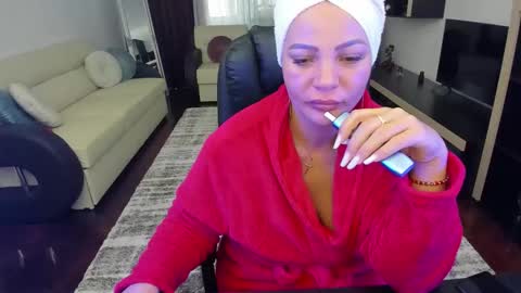 Ella online show from 02/12/26, 11:49