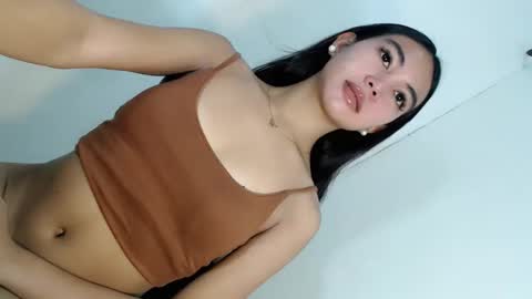 ella_walkerxxx online show from 05/28/26, 03:59