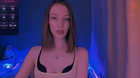 ellaamber online show from 03/06/26, 01:02