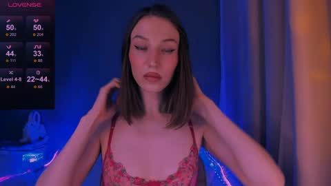 ellaamber online show from 03/26/26, 04:18