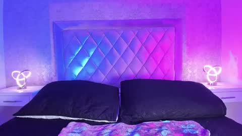 Snapshot of ellaamuller chatting on 01/10/25, 08:40 Ellaa Muller online show from 01/10/25, 08:40