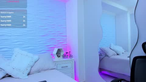 Snapshot of ellaamuller chatting on 03/09/25, 03:01 Ellaa Muller online show from 03/09/25, 03:01