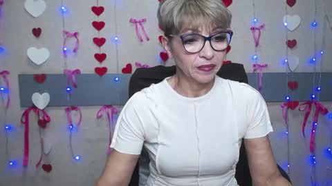 EllaBonito online show from 01/30/25, 06:24