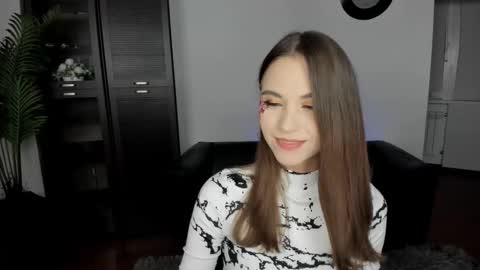 ellacurtis online show from 10/05/25, 06:06