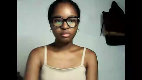 ellah245 online show from 02/24/26, 10:02