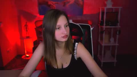 Ella online show from 02/03/26, 04:56