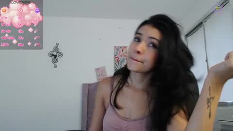 Snapshot of ellajonz chatting on 06/29/26, 07:47 Ella Amoneth online show from 06/29/26, 07:47