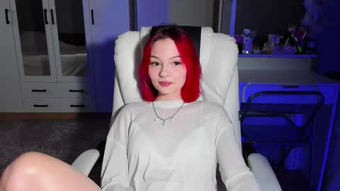 Snapshot of ellales chatting on 11/21/25, 09:30 ellales online show from 11/21/25, 09:30