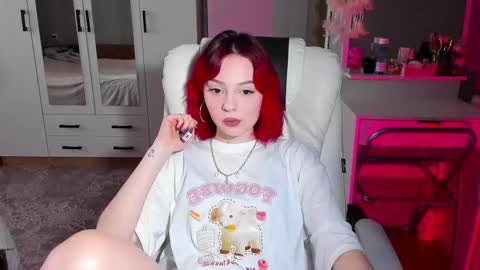 Snapshot of ellales chatting on 01/13/26, 07:46 ellales online show from 01/13/26, 07:46