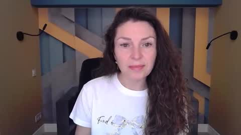 EllaLongs online show from 10/03/25, 11:29