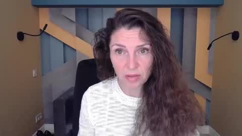 EllaLongs online show from 10/09/25, 11:41