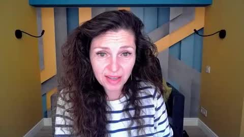 EllaLongs online show from 04/14/26, 11:16