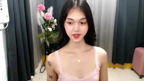 ELLA online show from 05/22/26, 02:01