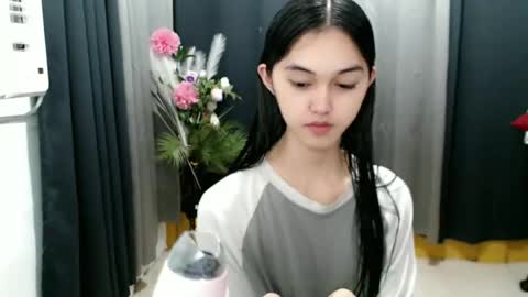 Snapshot of ellamiller69 chatting on 07/03/26, 04:02 ELLA online show from 07/03/26, 04:02