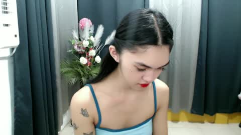 Snapshot of ellamiller69 chatting on 07/05/26, 04:25 ELLA online show from 07/05/26, 04:25