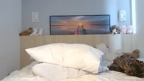 Ella Mira online show from 06/22/26, 03:25