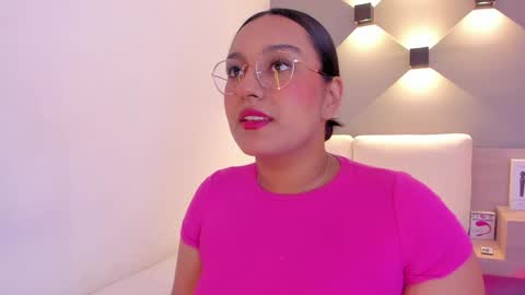 Ella online show from 01/30/25, 04:37